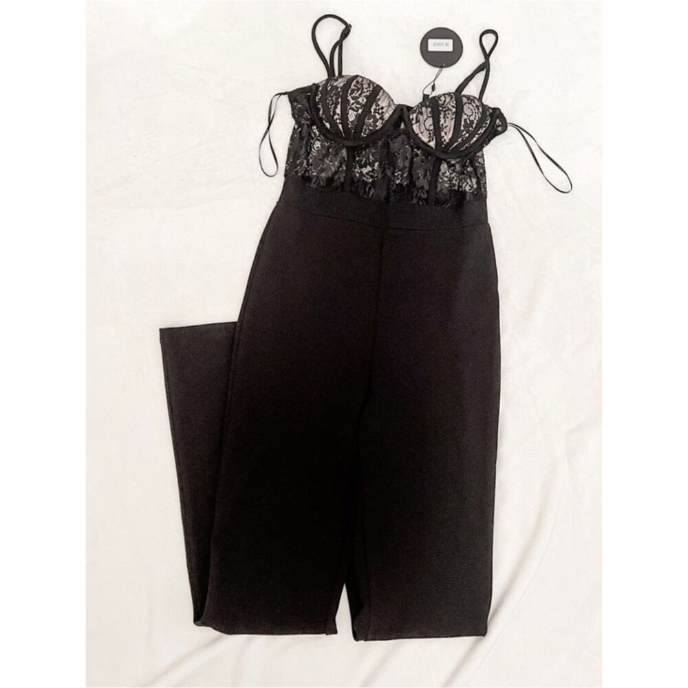 bella and bloom corset jumpsuit size medium NWT